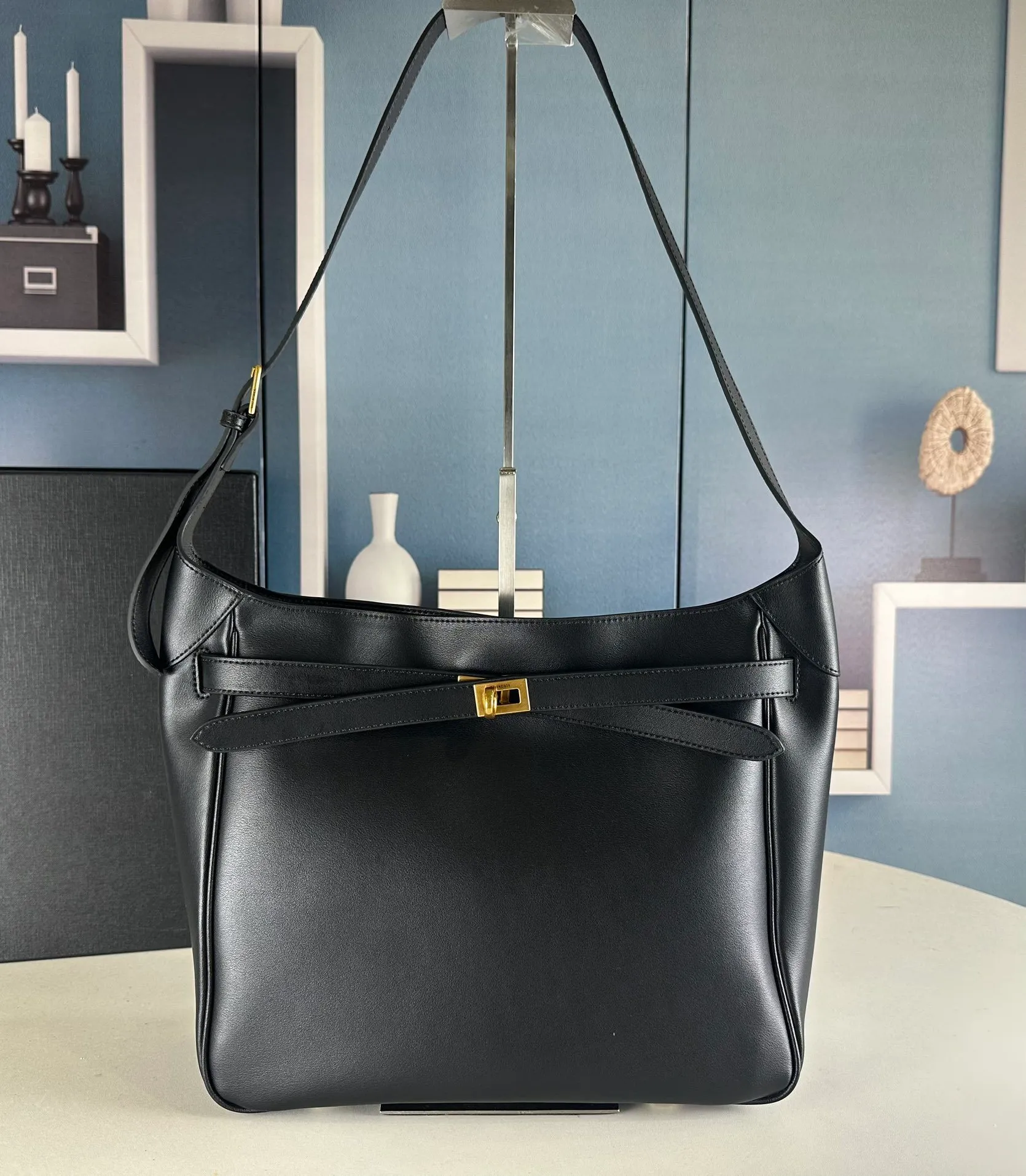 All categories Balenciaga Women's Bags (Balenciaga) Balenciaga 97726
