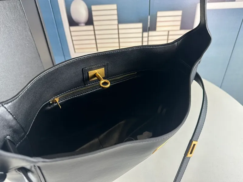 All categories Balenciaga Women's Bags (Balenciaga) Balenciaga 97726