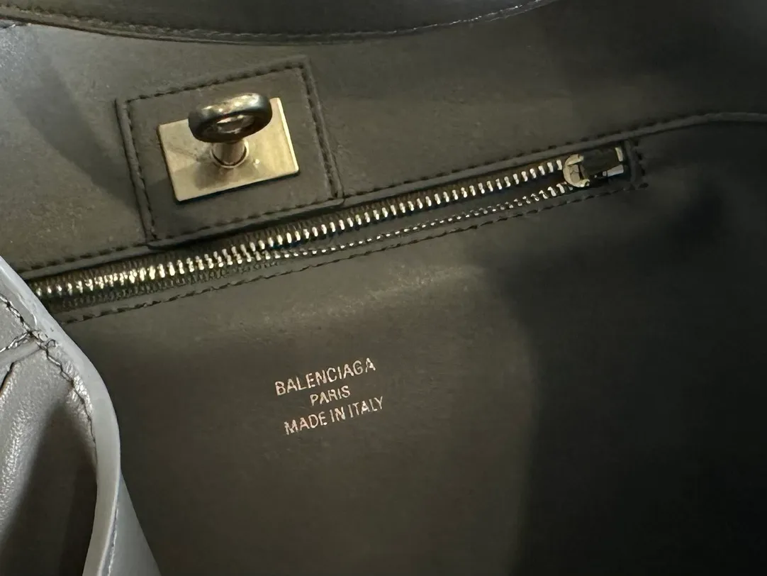 All categories Balenciaga Women's Bags (Balenciaga) Balenciaga 97726