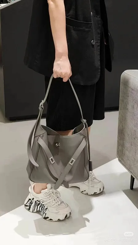 All categories Balenciaga Women's Bags (Balenciaga) Balenciaga 97726