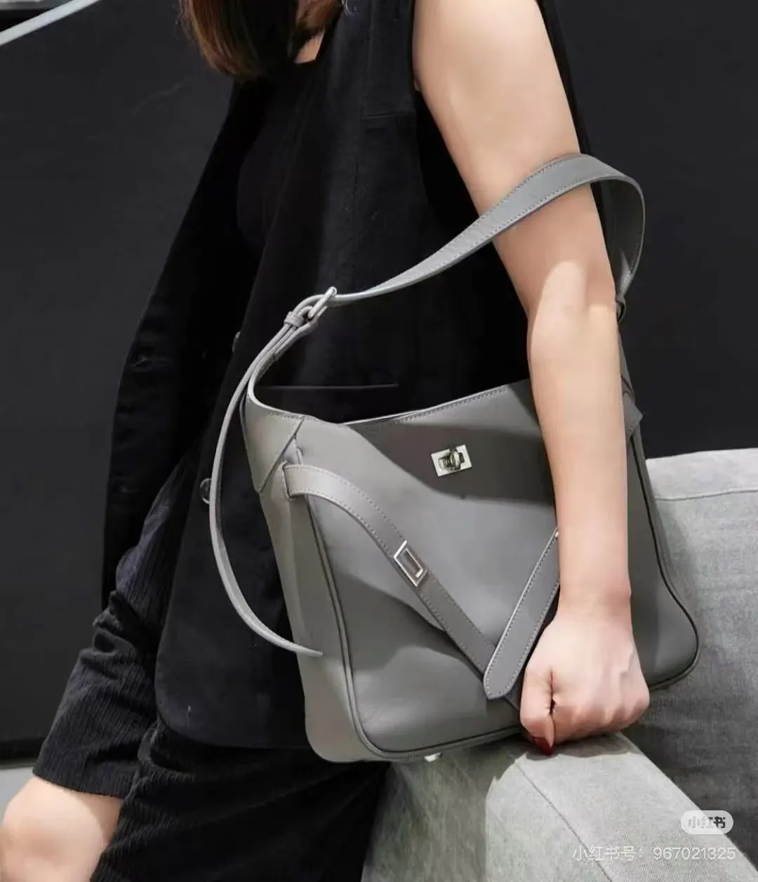 All categories Balenciaga Women's Bags (Balenciaga) Balenciaga 97726