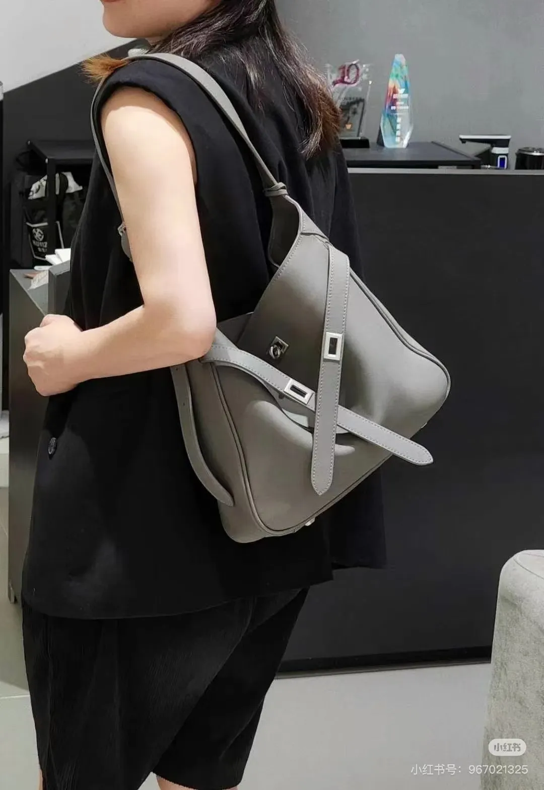 All categories Balenciaga Women's Bags (Balenciaga) Balenciaga 97726