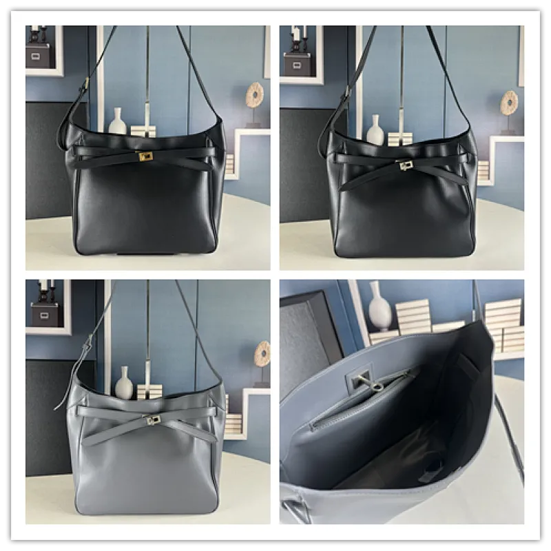 All categories Balenciaga Women's Bags (Balenciaga) Balenciaga 97726