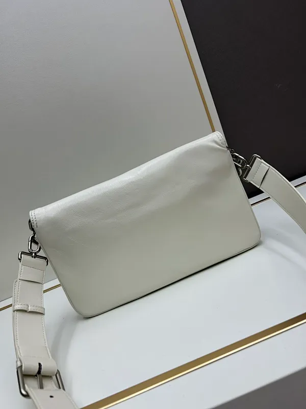 All categories Balenciaga Women's Bags (Balenciaga) Balenciaga 84883