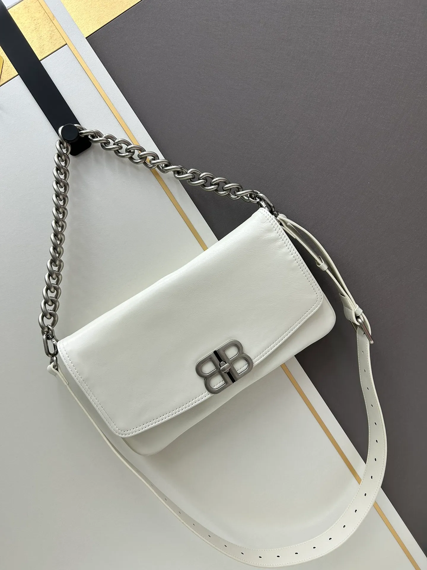 All categories Balenciaga Women's Bags (Balenciaga) Balenciaga 84883