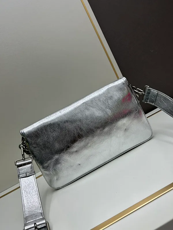 All categories Balenciaga Women's Bags (Balenciaga) Balenciaga 84883