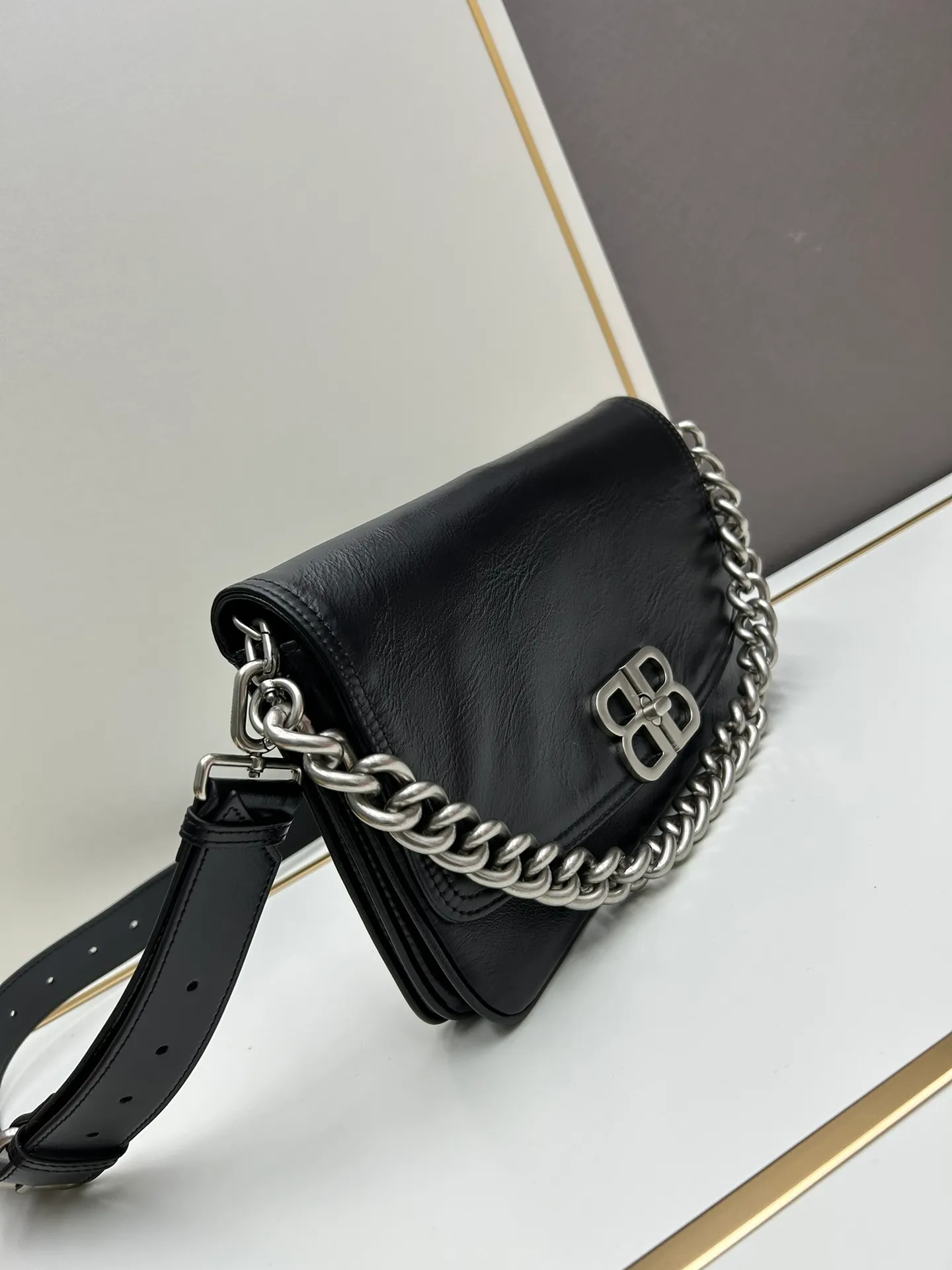 All categories Balenciaga Women's Bags (Balenciaga) Balenciaga 84883