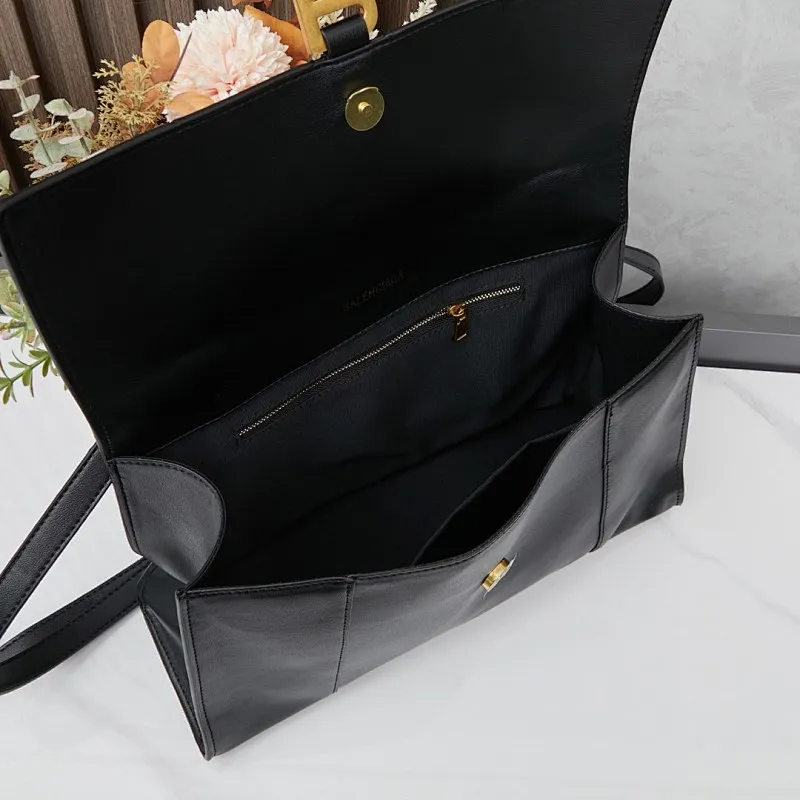 All categories Balenciaga Women's Bags (Balenciaga) Balenciaga 6899 small size