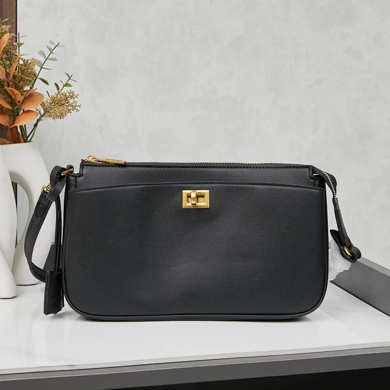 All Categories Balenciaga Women's Bags (Balenciaga) Balenciaga 6904