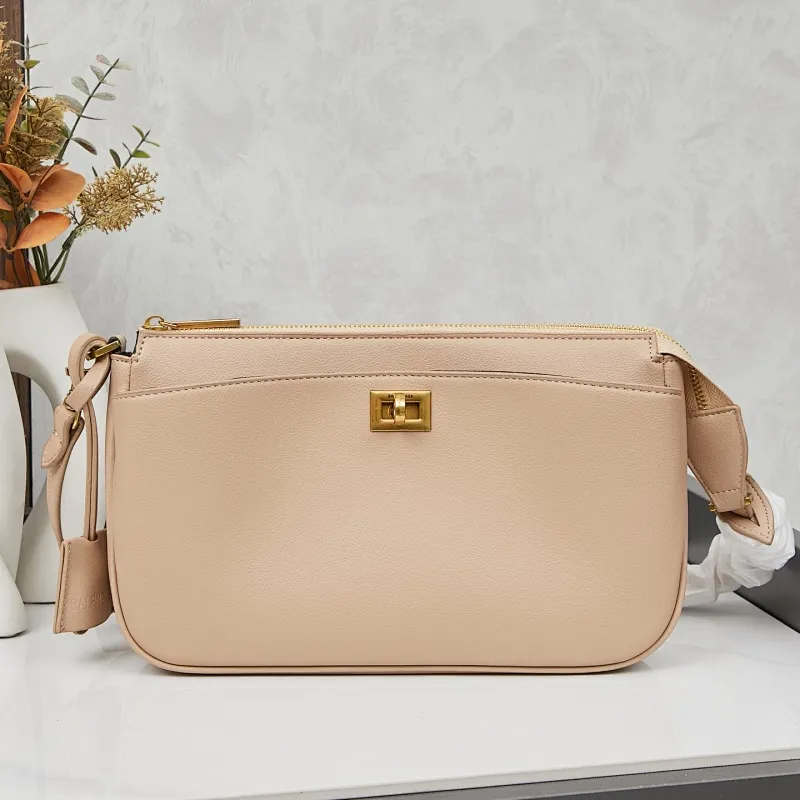 All Categories Balenciaga Women's Bags (Balenciaga) Balenciaga 6904