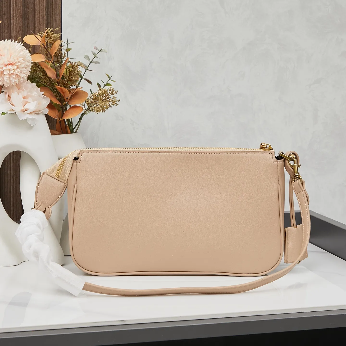 All Categories Balenciaga Women's Bags (Balenciaga) Balenciaga 6904
