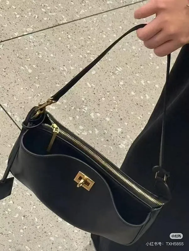 All Categories Balenciaga Women's Bags (Balenciaga) Balenciaga 6904