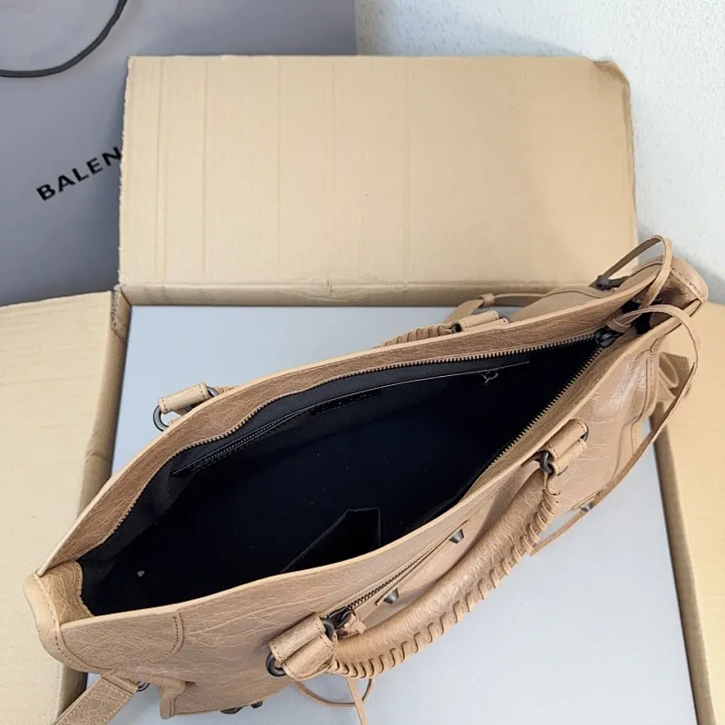 All Categories Balenciaga Women's Bags (Balenciaga) Balenciaga Original Order A332