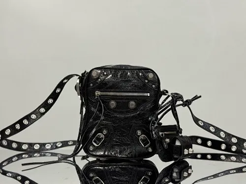 All Categories Balenciaga Women's Bags (Balenciaga) Balenciaga 1205