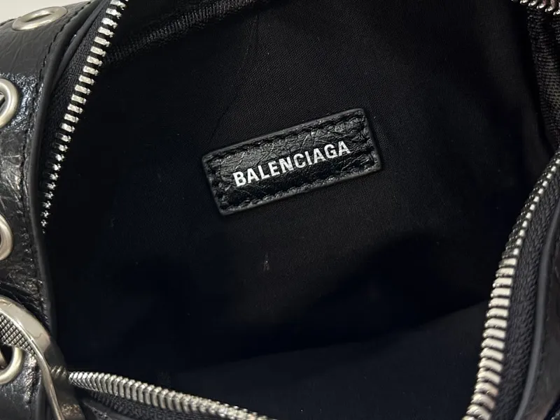 All Categories Balenciaga Women's Bags (Balenciaga) Balenciaga 1205