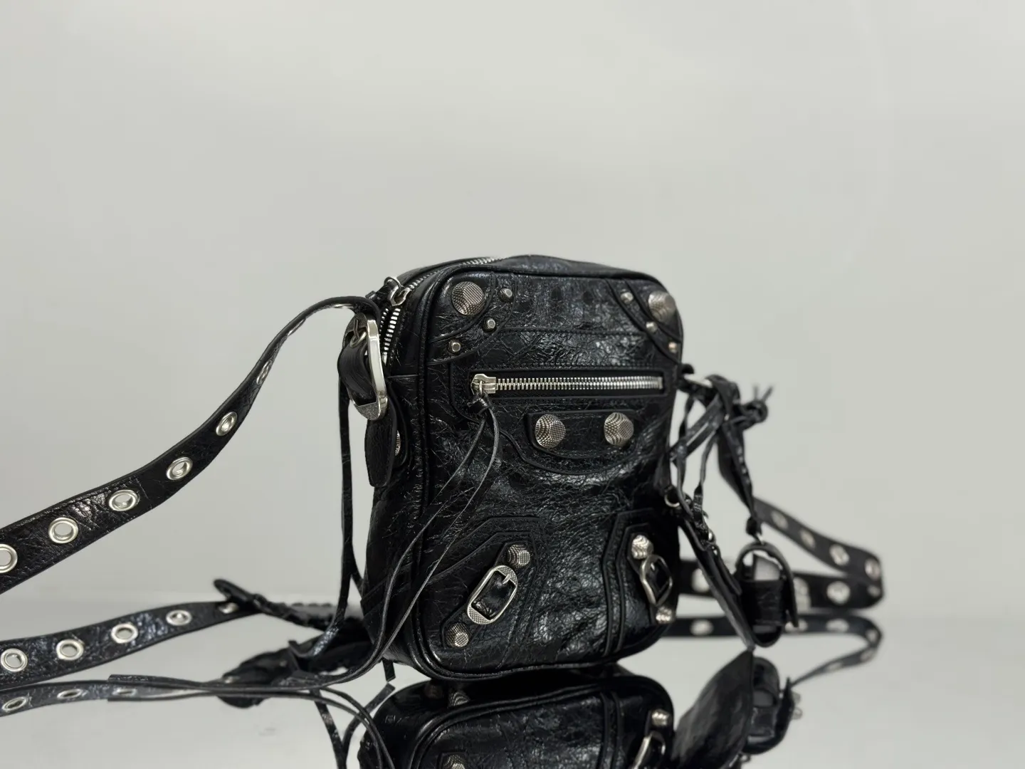 All Categories Balenciaga Women's Bags (Balenciaga) Balenciaga 1205