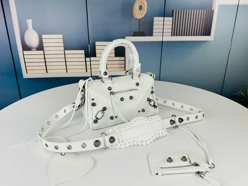 All Categories Balenciaga Women's Bags (Balenciaga) Balenciaga 09005