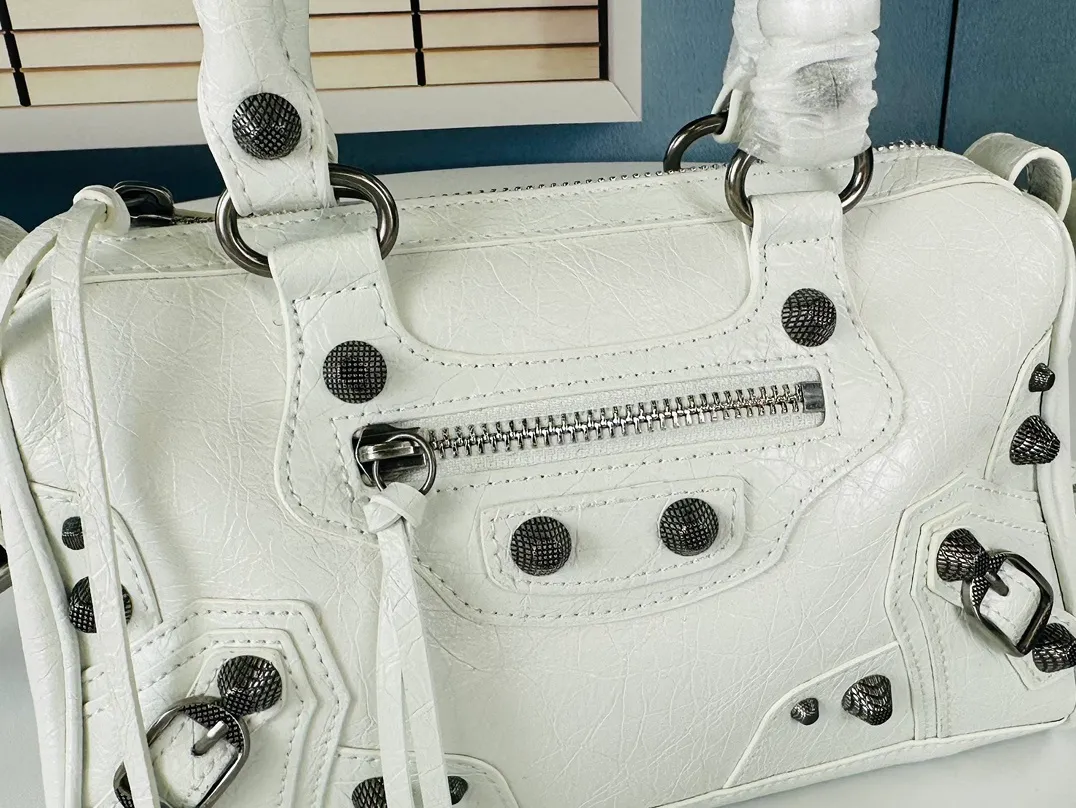 All Categories Balenciaga Women's Bags (Balenciaga) Balenciaga 09005