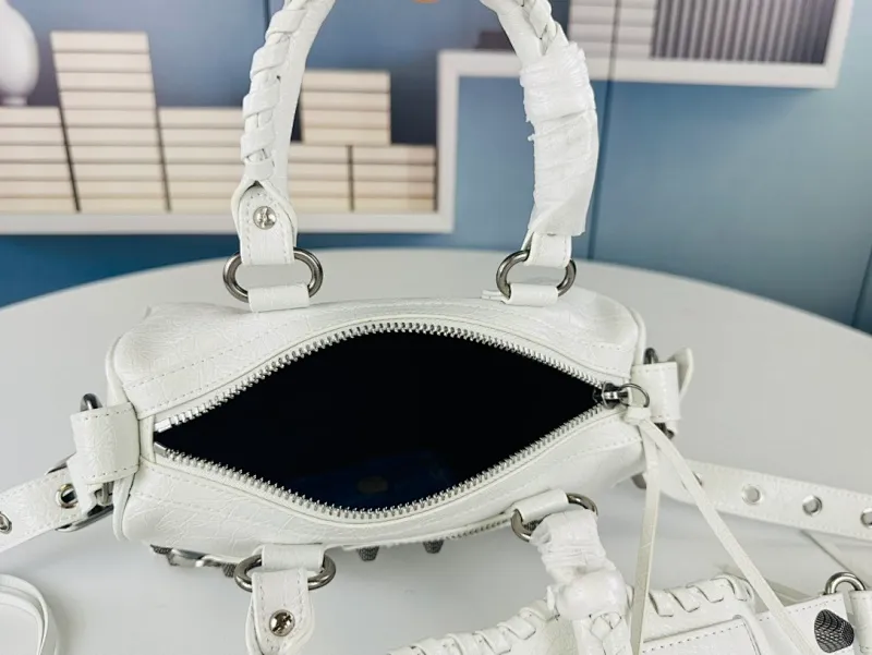 All Categories Balenciaga Women's Bags (Balenciaga) Balenciaga 09005