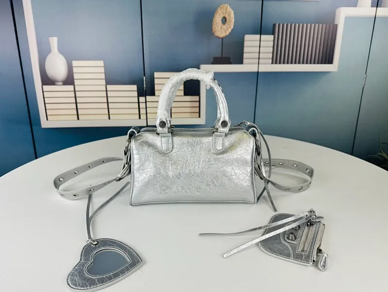 All Categories Balenciaga Women's Bags (Balenciaga) Balenciaga 09005