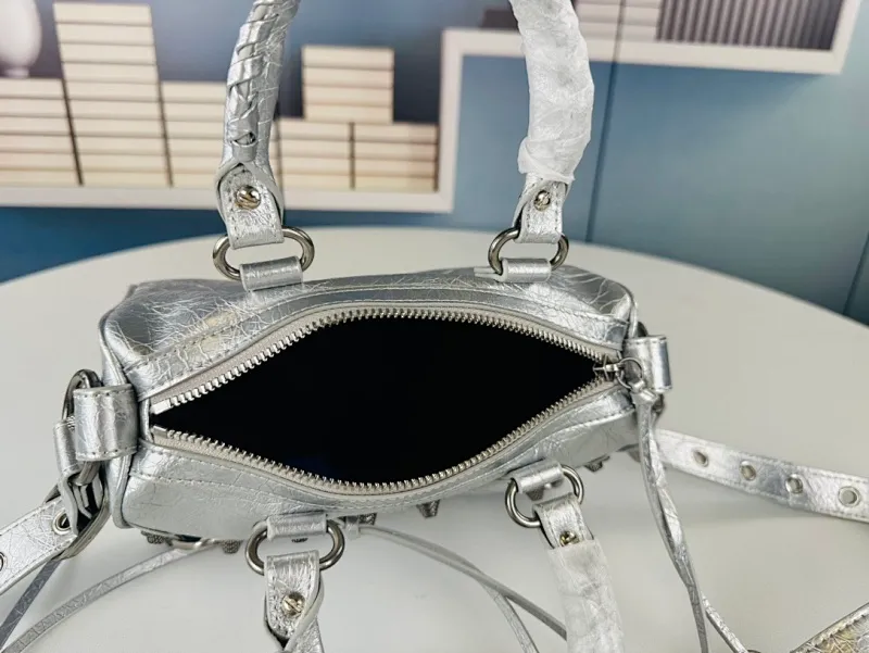 All Categories Balenciaga Women's Bags (Balenciaga) Balenciaga 09005