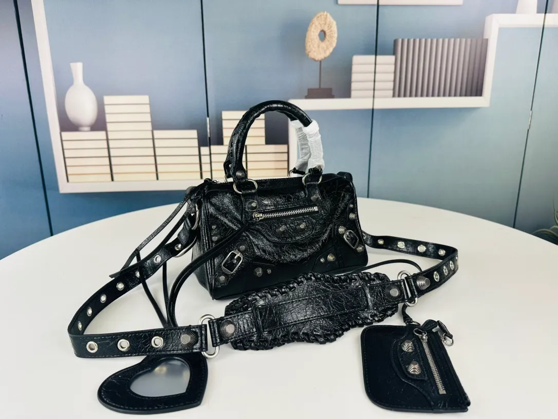 All Categories Balenciaga Women's Bags (Balenciaga) Balenciaga 09005