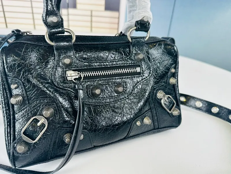 All Categories Balenciaga Women's Bags (Balenciaga) Balenciaga 09005
