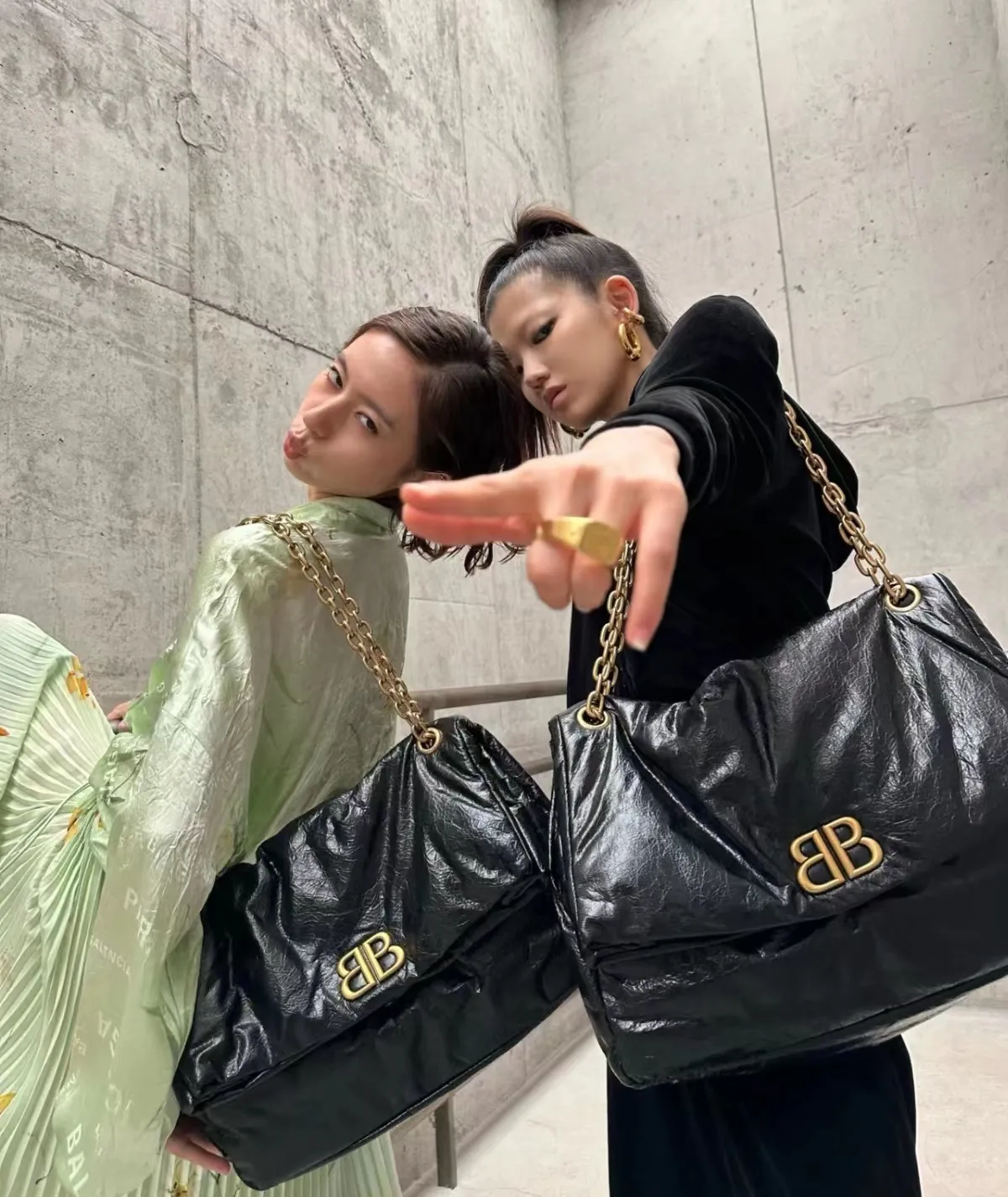 All Categories Balenciaga Women's Bags (Balenciaga) Balenciaga 765966 Large, Medium and Small