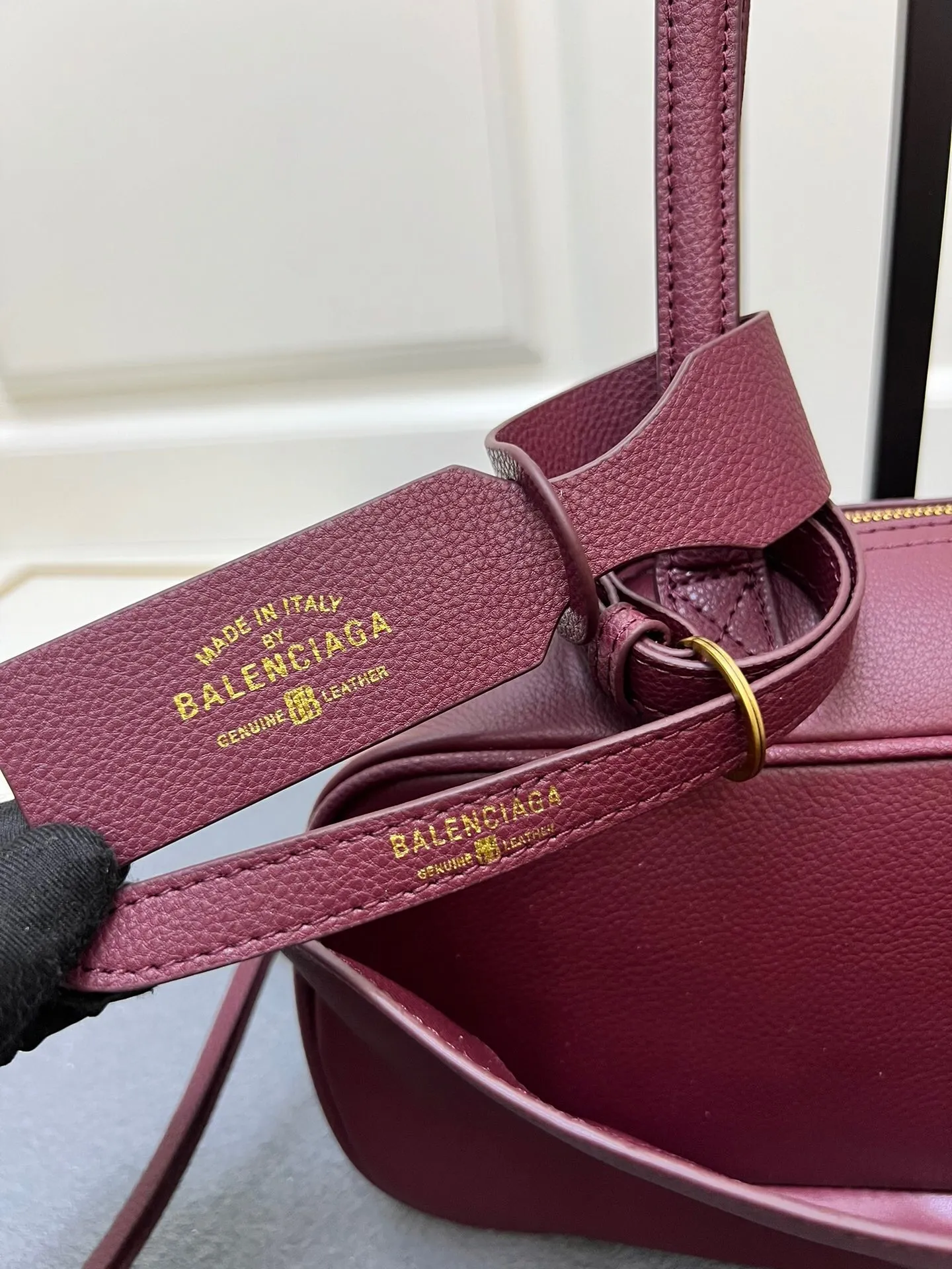 All Categories Official Website "Brand Women's Bags" Women's Bags 💙 BALENCIAGA 2025 New Balenciag Carrie Bowling Bag