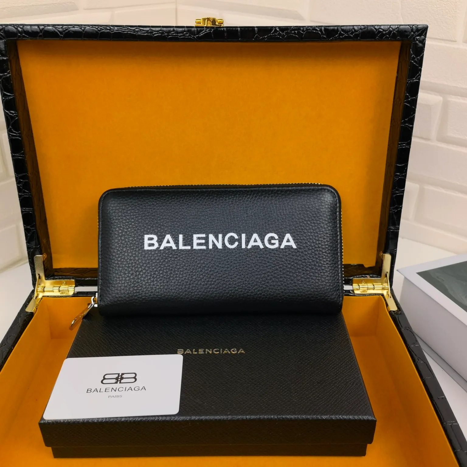All categories Balenciaga Women's Bags (Balenciaga) Balenciaga 666054