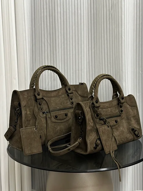 All Categories Balenciaga Women's Bags (Balenciaga) Balenciaga 3037