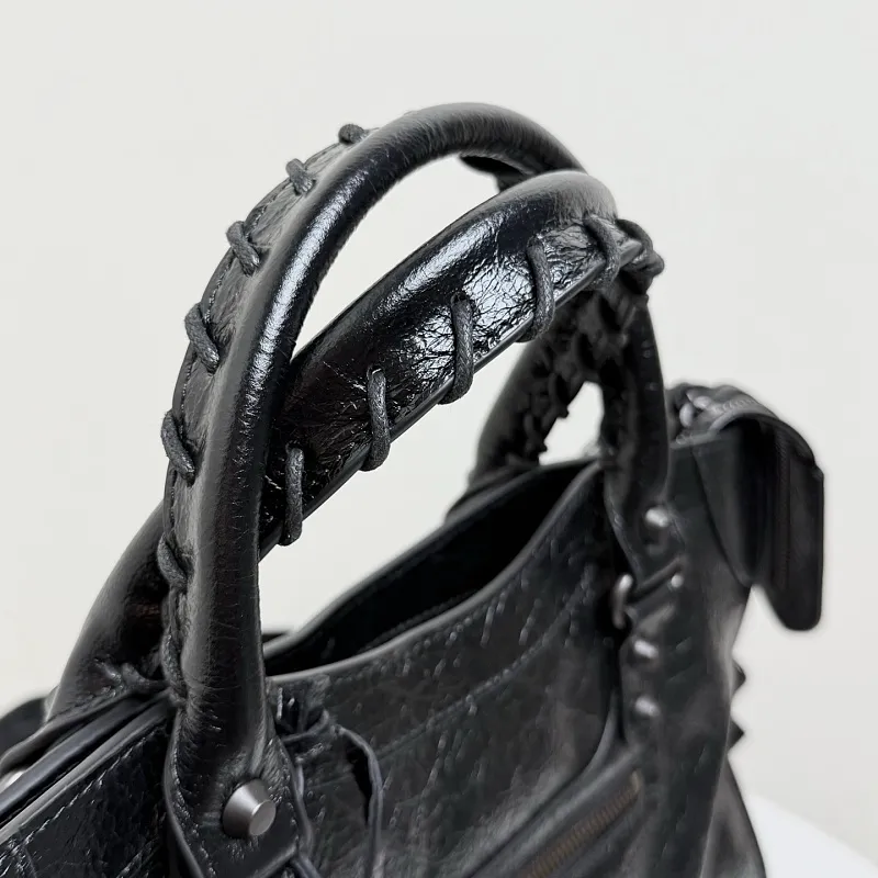 All Categories Balenciaga Women's Bags (Balenciaga) Balenciaga Original Order 188110 Medium