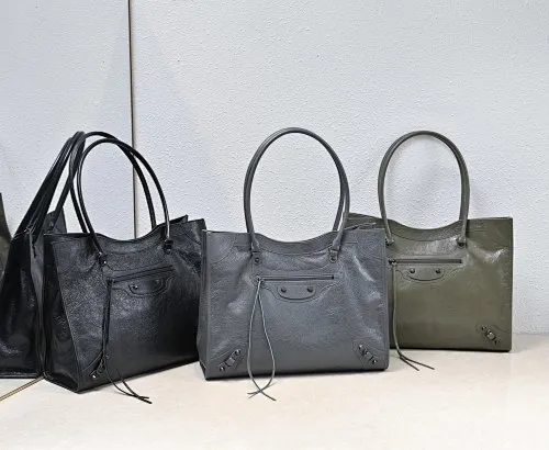 All Categories Balenciaga Women's Bags (Balenciaga) Balenciaga 3830