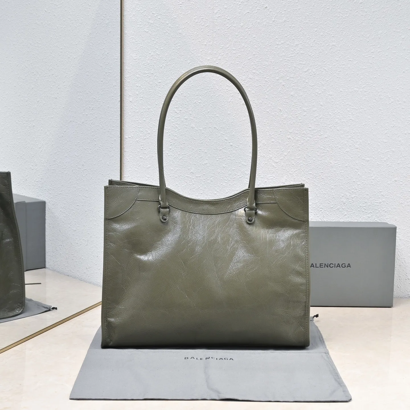 All Categories Balenciaga Women's Bags (Balenciaga) Balenciaga 3830