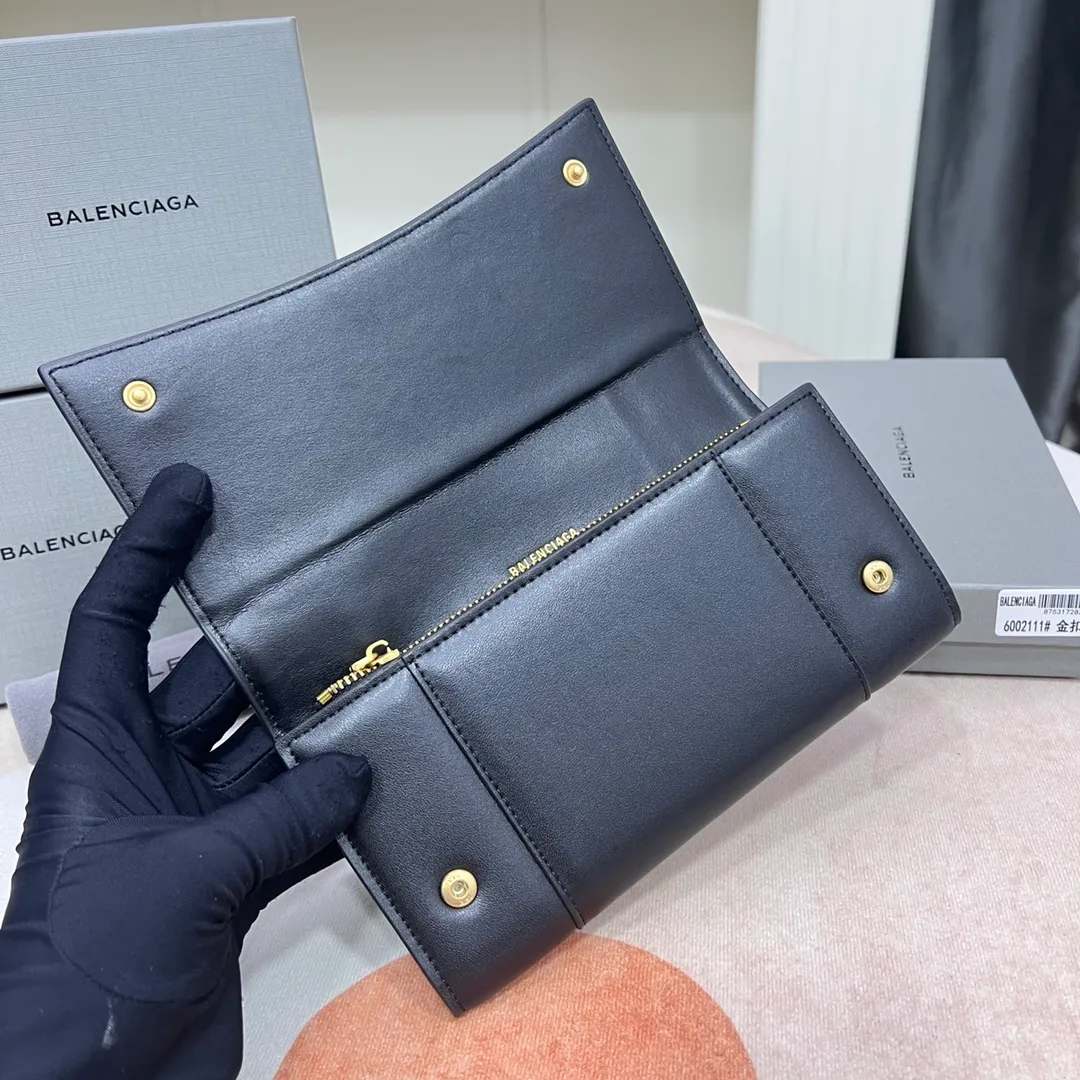 All categories Balenciaga Women's Bags (Balenciaga) Balenciaga 6002121