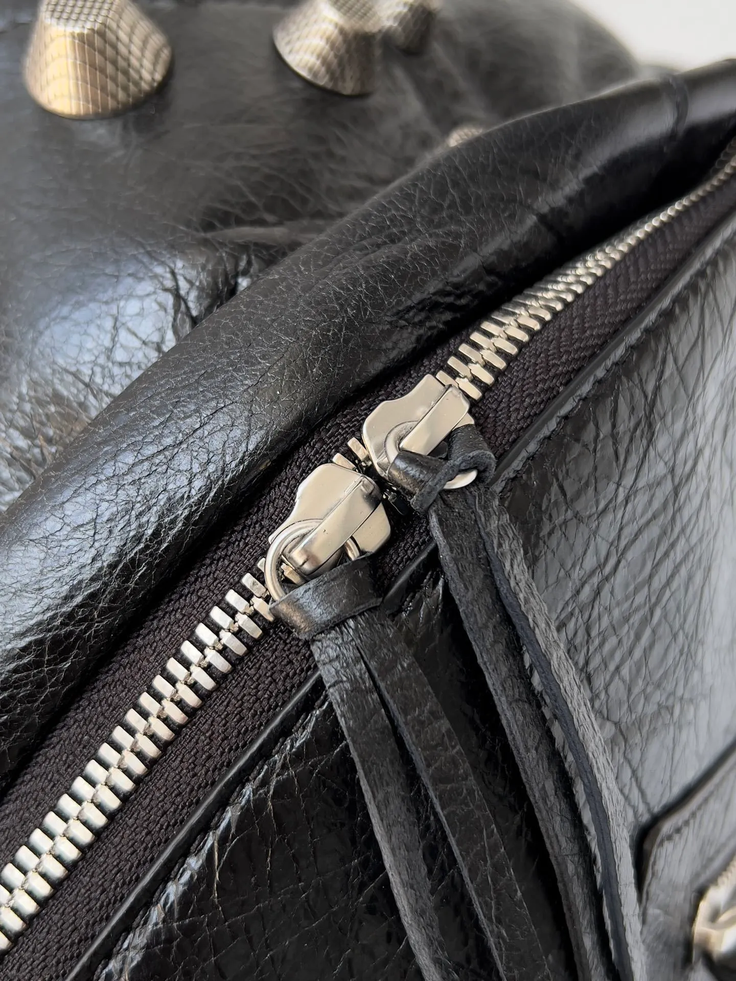 All Categories Balenciaga Women's Bags (Balenciaga) Balenciaga 1325