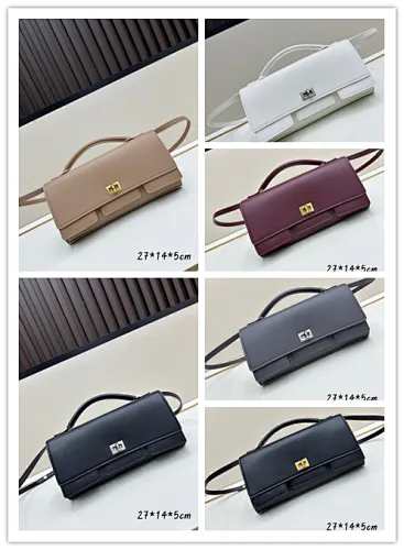 All categories Balenciaga Women's Bags (Balenciaga) Balenciaga 8896