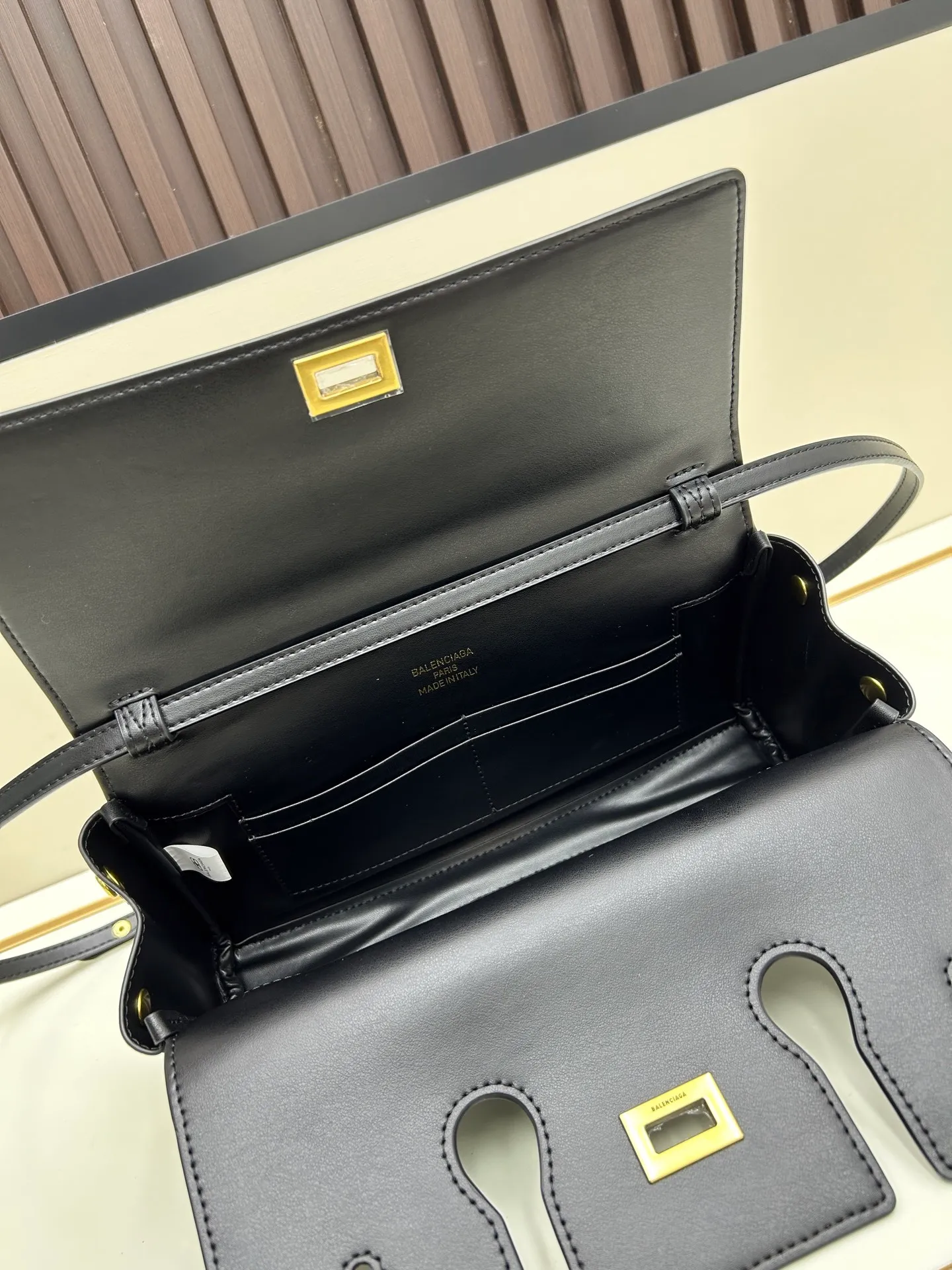 All categories Balenciaga Women's Bags (Balenciaga) Balenciaga 8896
