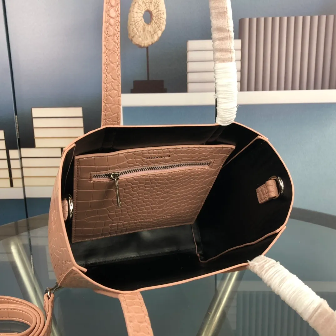 All categories Official website "Brand Women's Bags" Women's Bags 💙 BALENCIAGA 2023 latest Balenciaga handbags