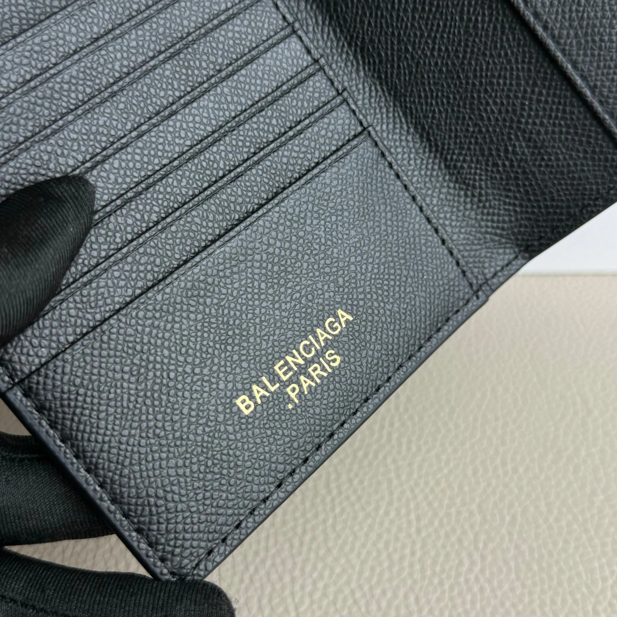 All categories Balenciaga Women's Bags (Balenciaga) Balenciaga 2378