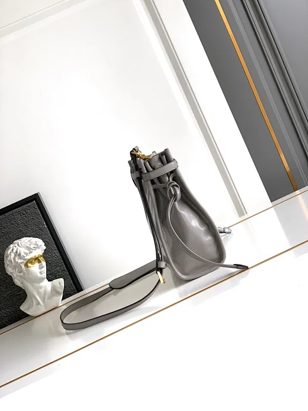All Categories Balenciaga Women's Bags (Balenciaga) Balenciaga 1BH229