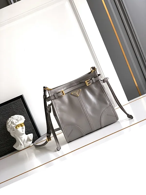 All Categories Balenciaga Women's Bags (Balenciaga) Balenciaga 1BH229