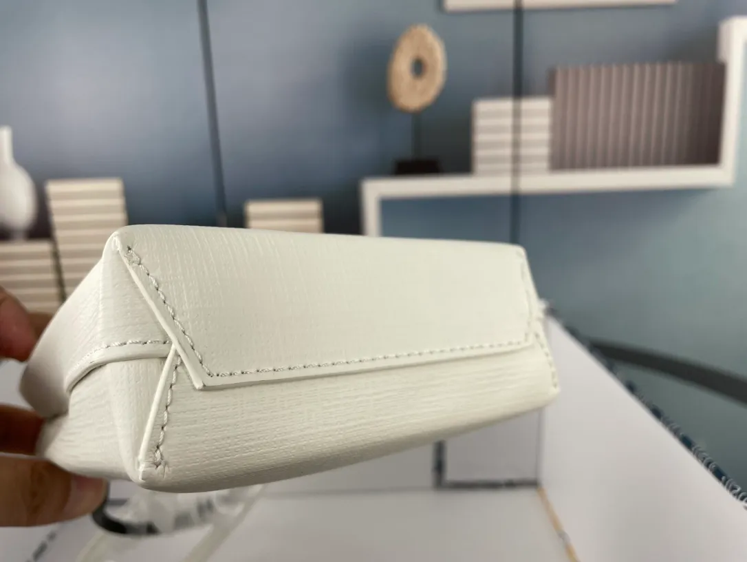 All categories Official website "Brand Women's Bags" Women's Bags 💙 BALENCIAGA 2023 latest Balenciaga mobile phone bag