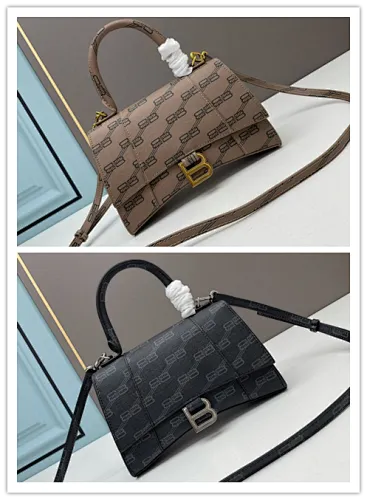 All categories Balenciaga Women's Bags (Balenciaga) Balenciaga 3931