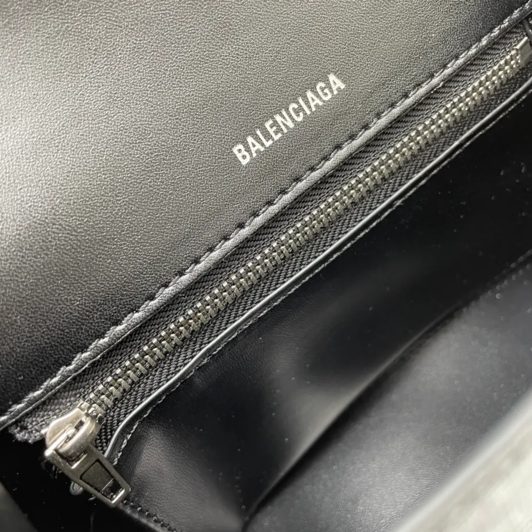 All categories Balenciaga Women's Bags (Balenciaga) Balenciaga 3931