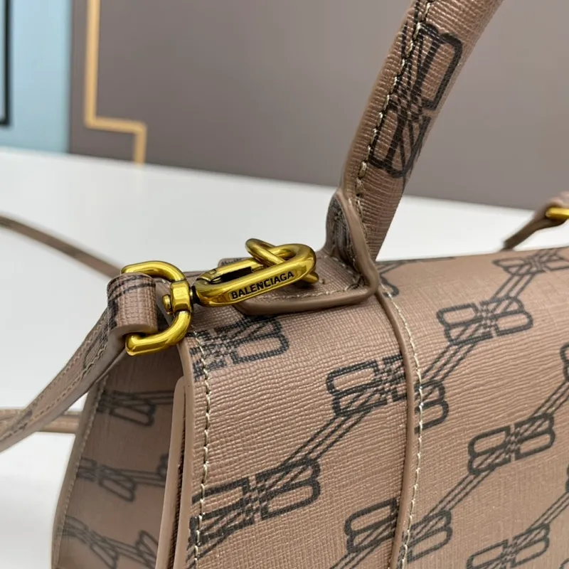 All categories Balenciaga Women's Bags (Balenciaga) Balenciaga 3931