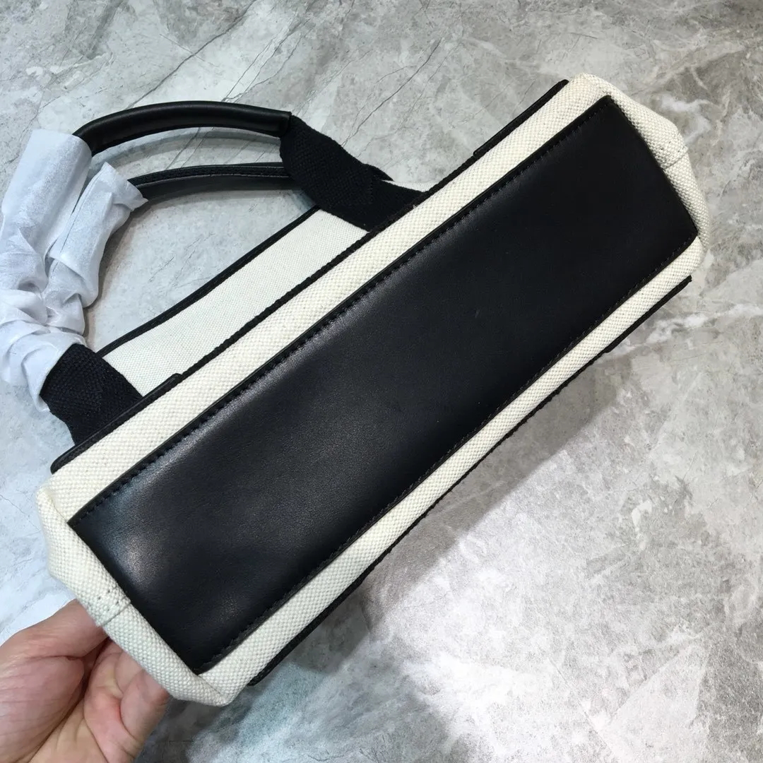 All Categories Balenciaga Women's Bags (Balenciaga) Balenciaga, 169