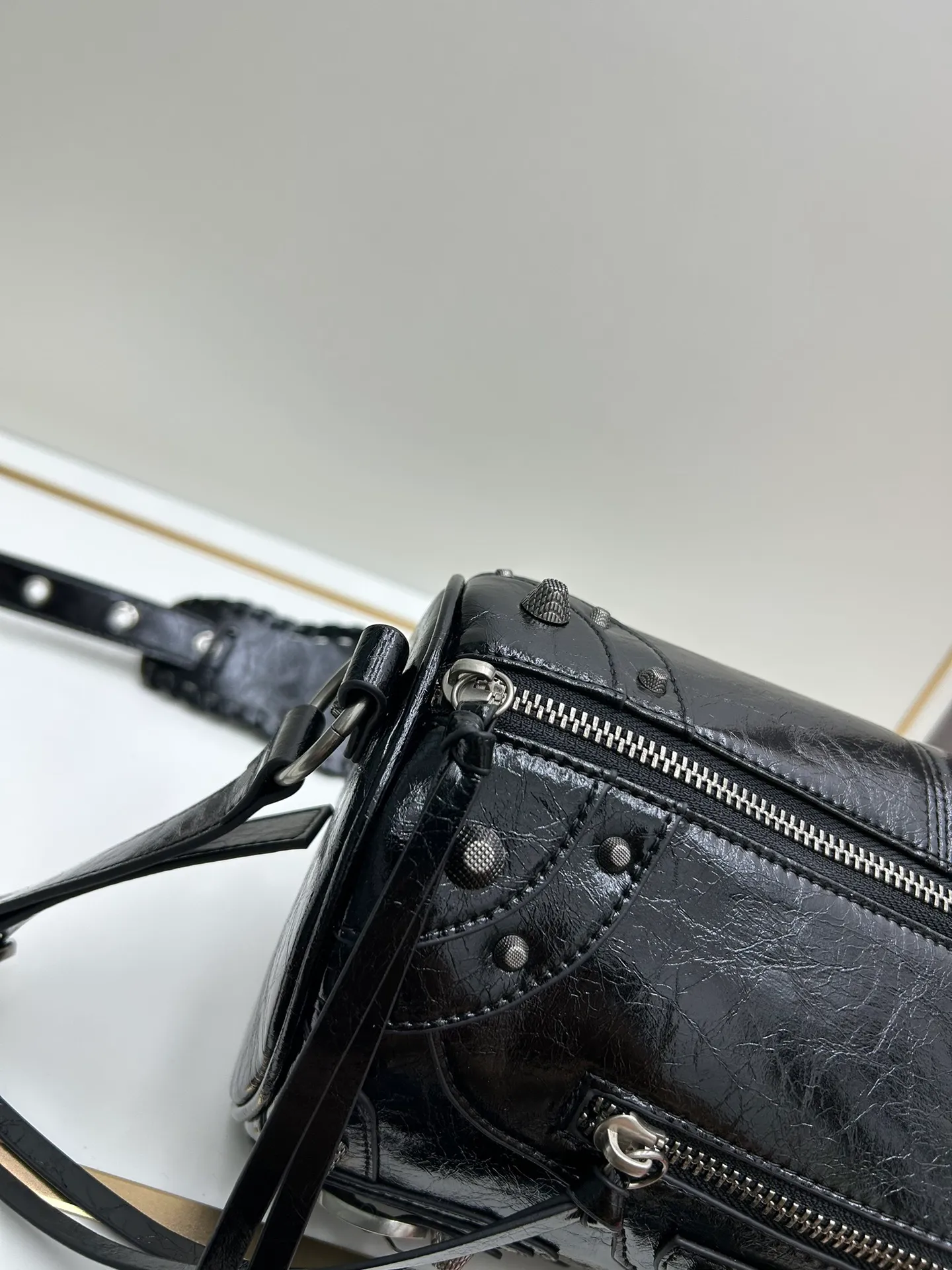 All categories Balenciaga Women's Bags (Balenciaga) Balenciaga 77176