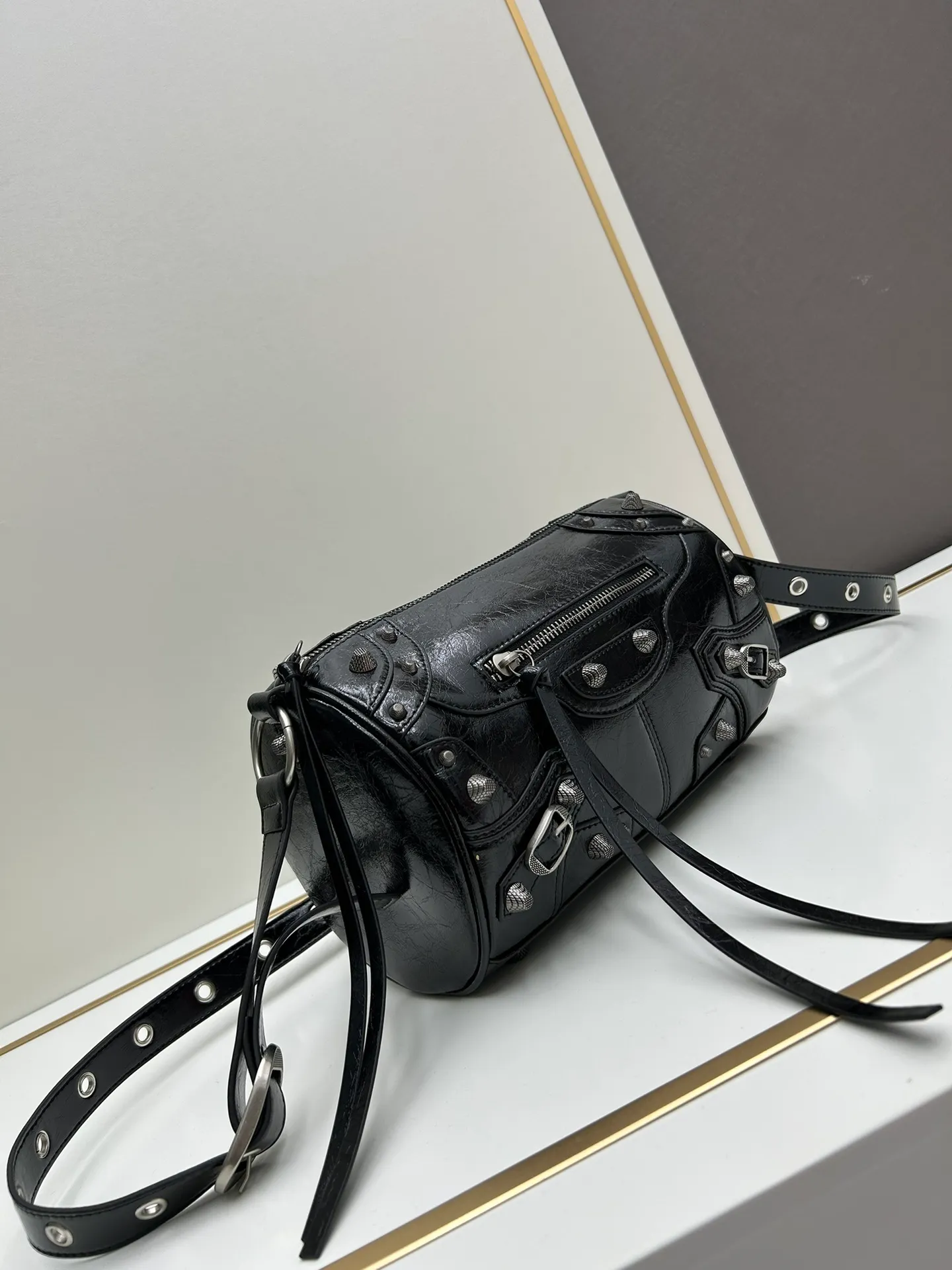 All categories Balenciaga Women's Bags (Balenciaga) Balenciaga 77176