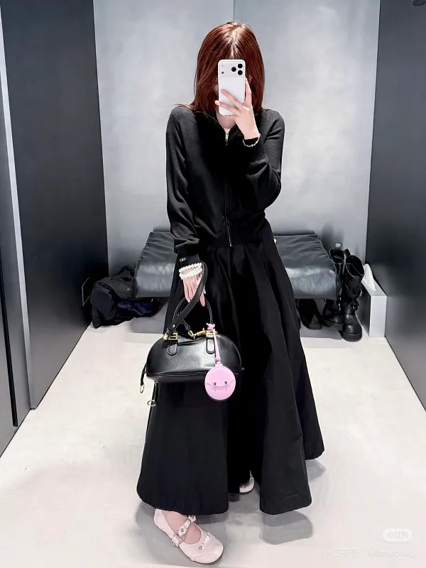 All categories Balenciaga Women's Bags (Balenciaga) Balenciaga 8812 small size
